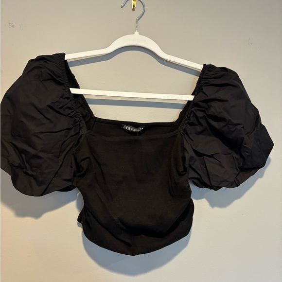 Zara Tops - Women's Black Zara Cropped Top - Size Medium NWT